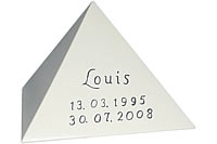 Pyramidenurne in Weiß-Matt (Farb-Nr. 01) 