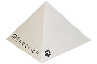 Pyramidenurne in Weiß-Matt (Farb-Nr. 01) 